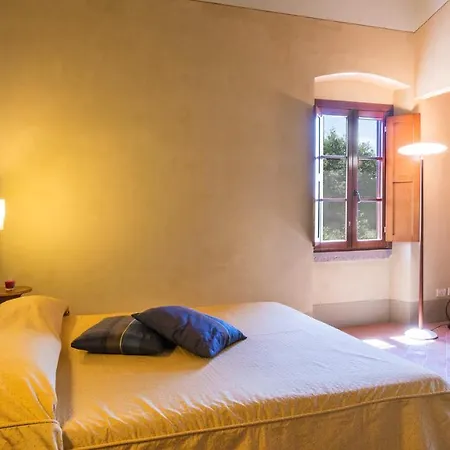Casale La Splendida 10, Emma Villa *