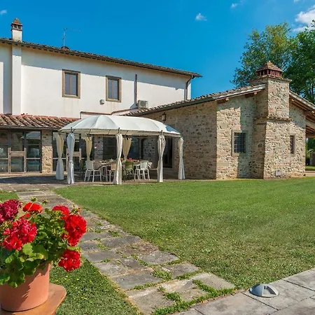 Casale La Splendida 10, Emma Villa