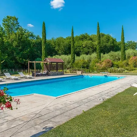 Villa Casale La Splendida 10, Emma Bucine
